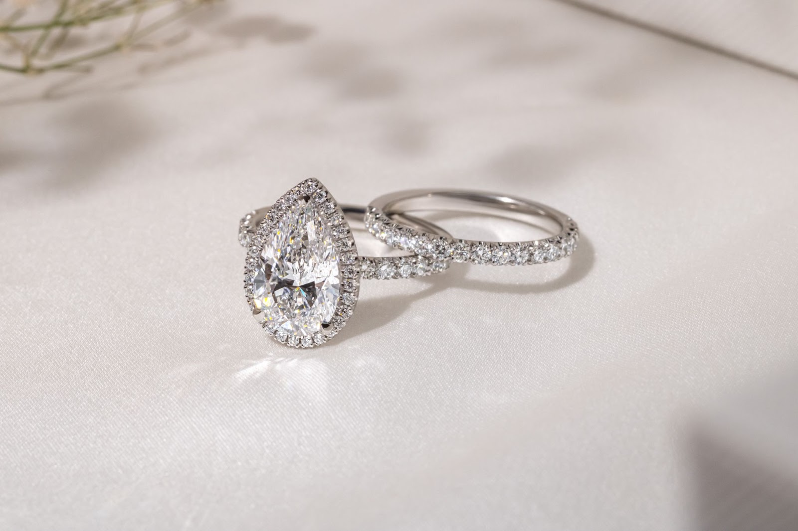 Explore the Features of a 3-Carat Diamond Ring: Unlocking its Everlasting shine