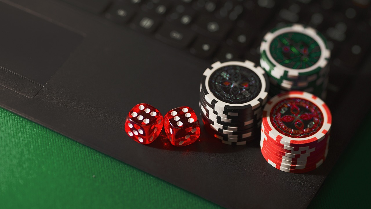 Customer Engagement at Online Casinos