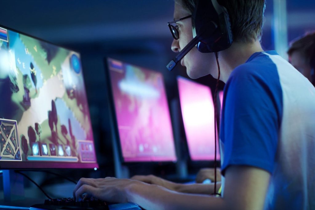 The Business Revolution of Online Gaming